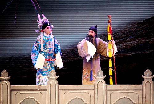 8剧照_调整大小