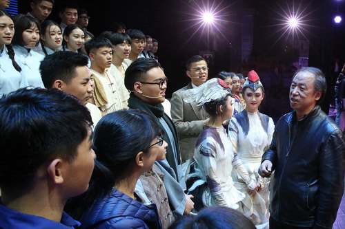 17领导慰问演员_调整大小