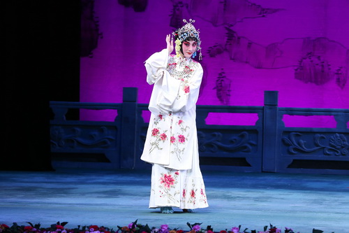 2剧照_调整大小