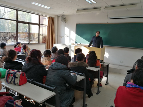 1、公寓指导老师消防安全知识培训_调整大小