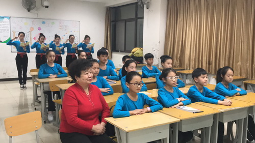 4龙江剧班_调整大小