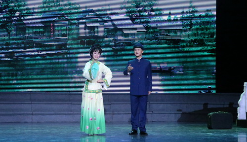 1.2017《中华美德故事汇》京津冀巡演·评剧《与妻书》_调整大小