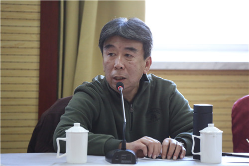 5.舞美系专家黄元培