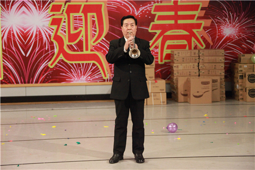 8韩仲连老师演奏小号