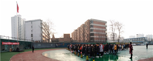 5.盛辉老师通报宿舍联查情况