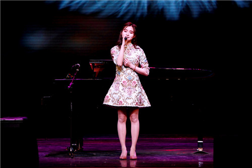 11北戏音乐中职2016级谭茜