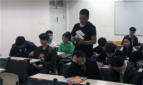 6.观影后学生谈感受