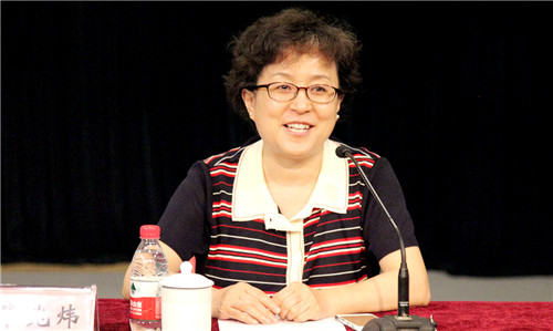 11 党委副书记毕兆炜宣布大赛正式启动