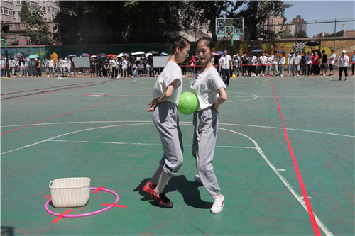 4”螃蟹运球“比赛2