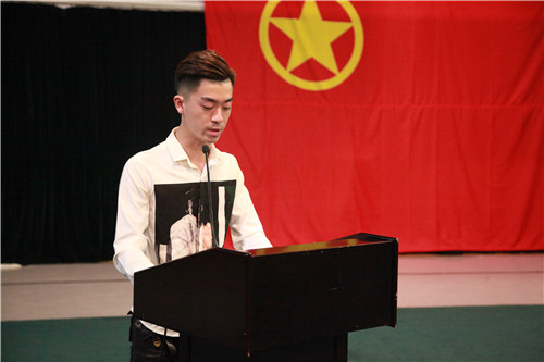 8.老团员代表庞灜浩发言