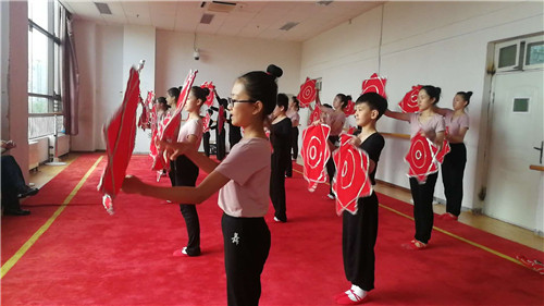 4.龙江剧手绢课