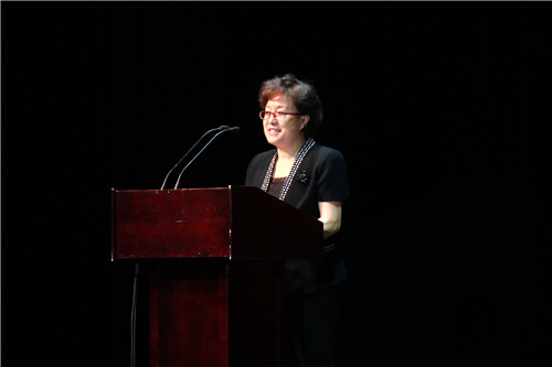 3党委副书记毕兆炜致开场词