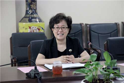 2党委副书记毕兆炜致辞