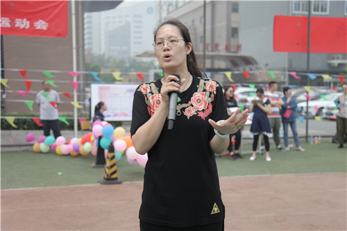 2.双百平任老师坐赛前动员