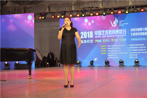 9崔月演唱《铡美案》选段