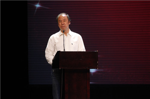 2.院长刘侗为同学们送上新学期寄语