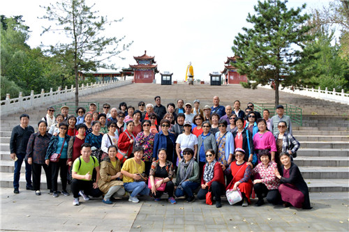 2.秋游第一批合影