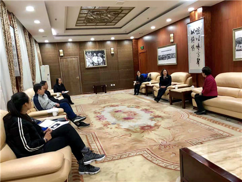 2、双方党员学习交流