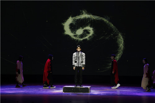 8音乐2017班 《浮夸》