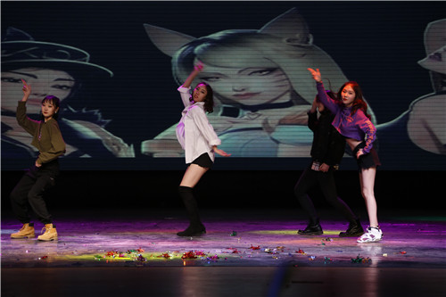 13评剧2017、2018班 《POP STARS》