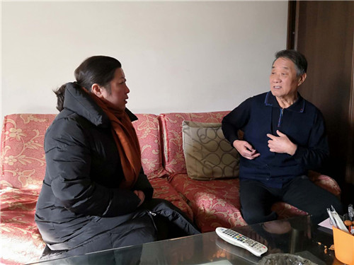 5副院长黄珊珊慰问侯正武老师