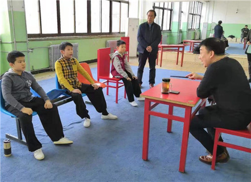 3院长一行检查专业课堂