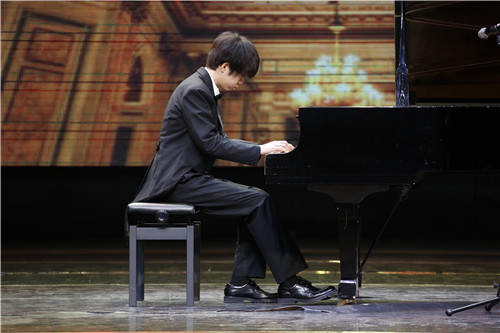 2钢琴独奏《前奏曲G小调Op23之5》