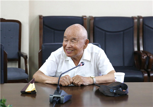 4离休干部葛献挺发言