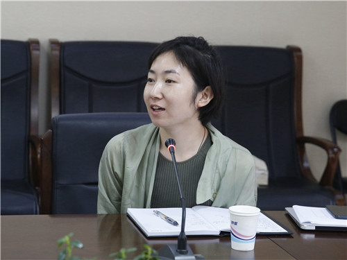 12青年党员吴熔秀发言