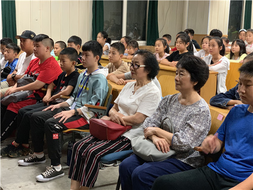 2.入学教育会场-关工委老干部参会