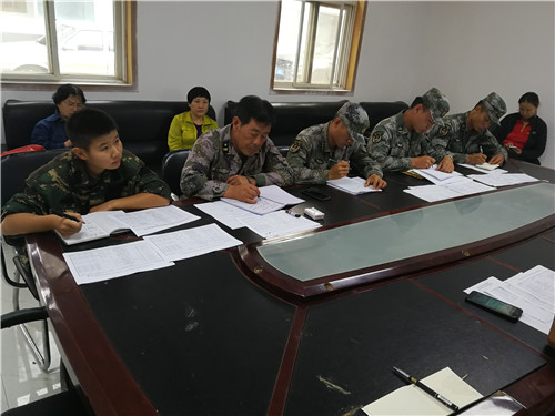7学院领导老师与基地和部队做好工作沟通2
