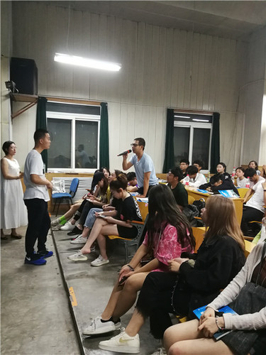 26学生提问环节