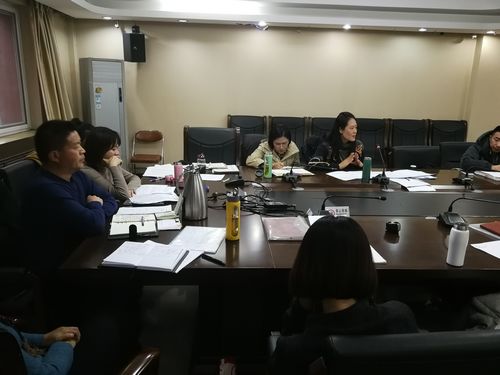 4学生处双百平任老师进行讲解