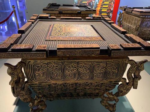 4、2008年奥运会开幕式上的“缶”