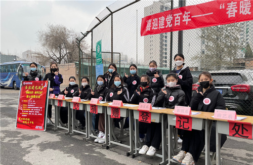 学生会的同学们