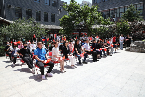 4.学院领导观看演出