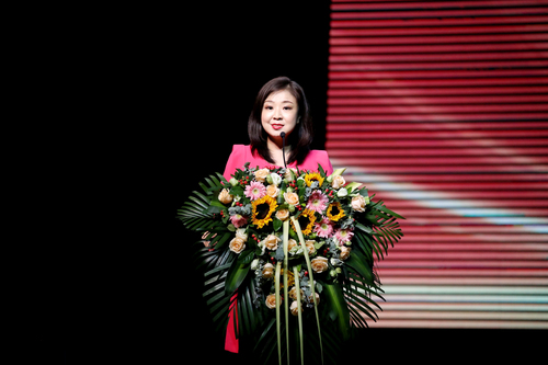 2 教师代表音乐系张冉老师讲话