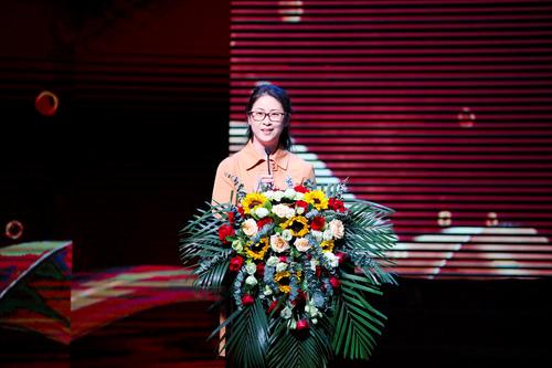 教师代表讲话 姚瑶