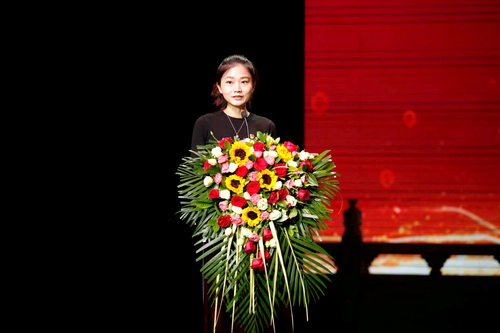 20. 团委书记唐晶晶简述新学期团委工作要点