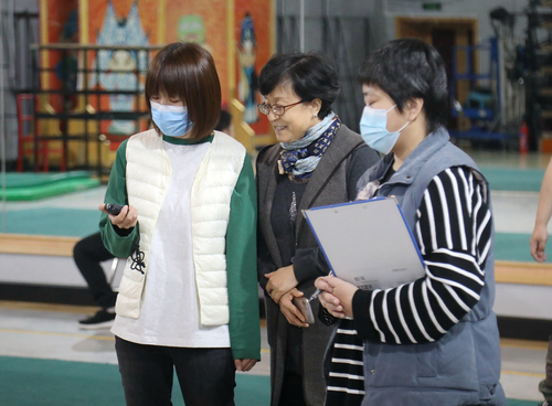 党委书记、工会主席毕兆炜亲临现场为选手们加油打劲