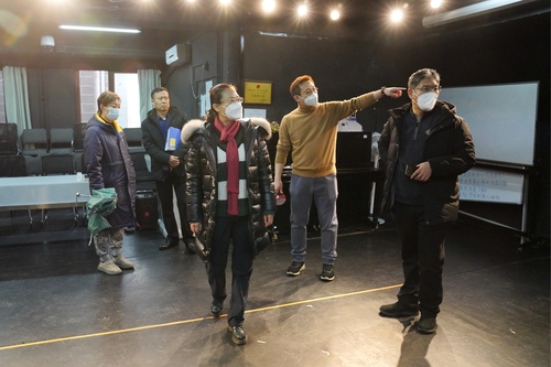 院领导带队全面检查戏曲教学楼情况