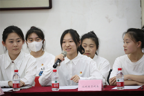 7-2北戏团员代表交流发言