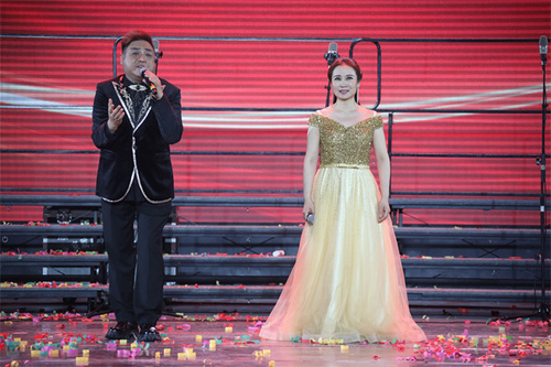 16-2、曹华老师、夏丹丹老师演唱《不忘初心