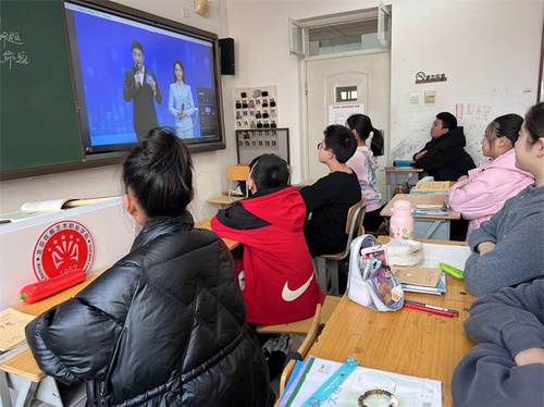 86d1d70bf70ea43a0793c4a983683bc