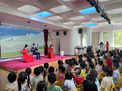 2二胡齐奏《赛马》