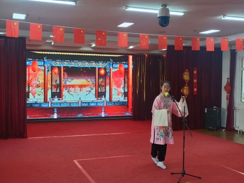 3杨梓艺同学演唱京剧《穆桂英挂帅》选段