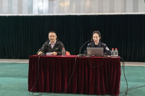 学生处负责人章秋君总结讲话1