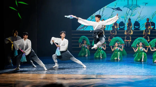 01 诗舞乐《春天在歌唱》1