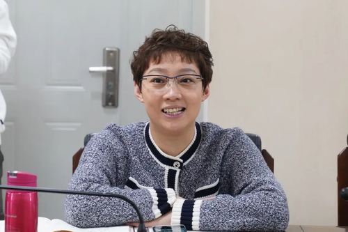 学院院长：吴蕾