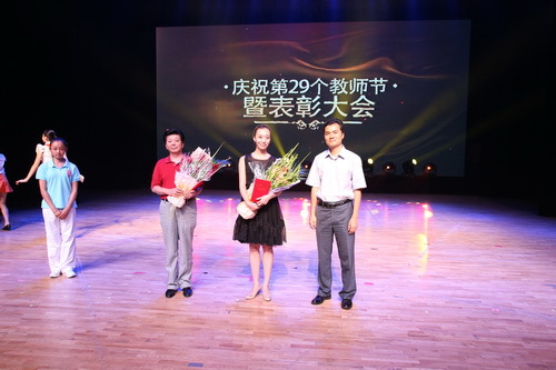 C63R0304_璋冩暣澶у皬